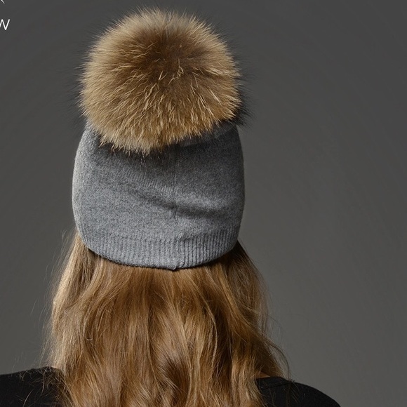 A New Raccoon Hat - Picture 3 of 4